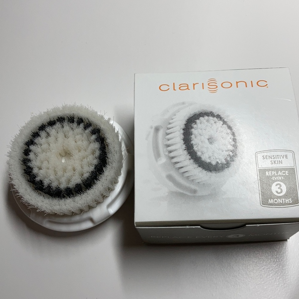 Clarisonic brush head